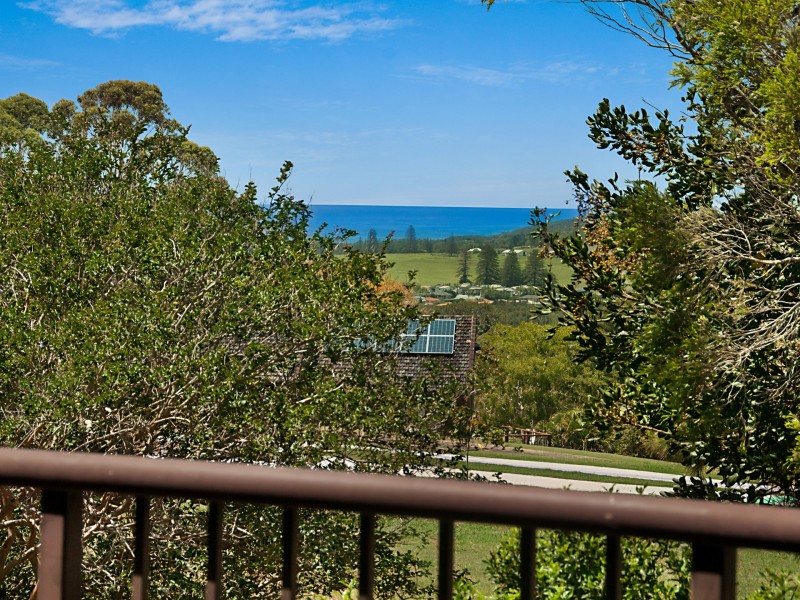 151 North Creek Road, Lennox Head NSW 2478