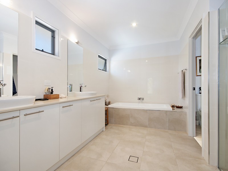 13 Alexander Circuit, Lennox Head NSW 2478