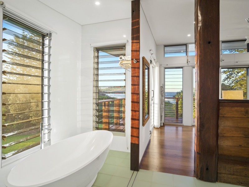 1 Rocky Point Road, Lennox Head NSW 2478