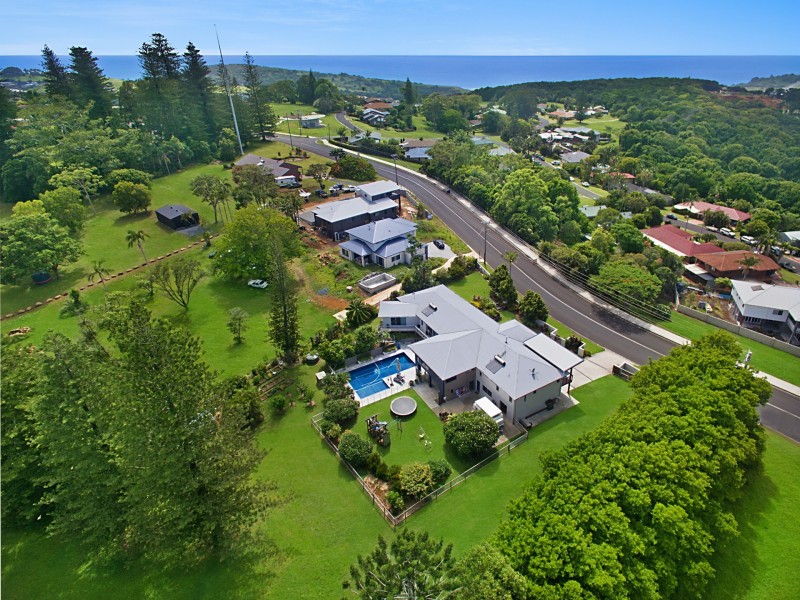 180 North Creek Road, Lennox Head NSW 2478