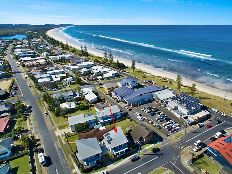 4 Byron Street, Lennox Head NSW 2478