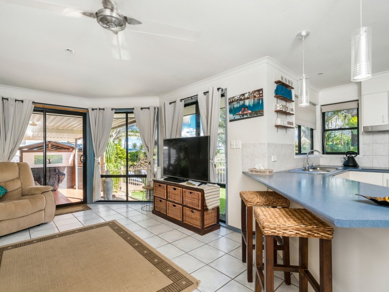 21 Karalauren Court, Lennox Head NSW 2478