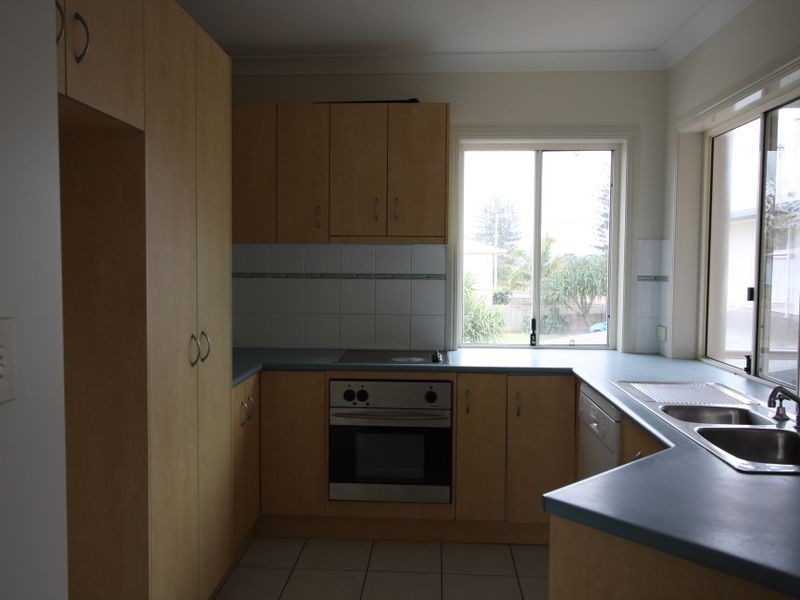 2/33 Pacific Parade, Lennox Head NSW 2478