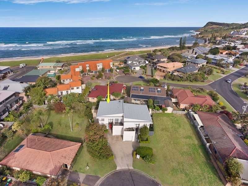 1/3 Aurora Place, Lennox Head NSW 2478