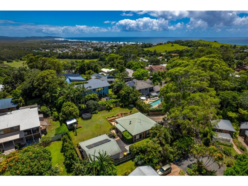 12B Stonehenge Place, Lennox Head NSW 2478