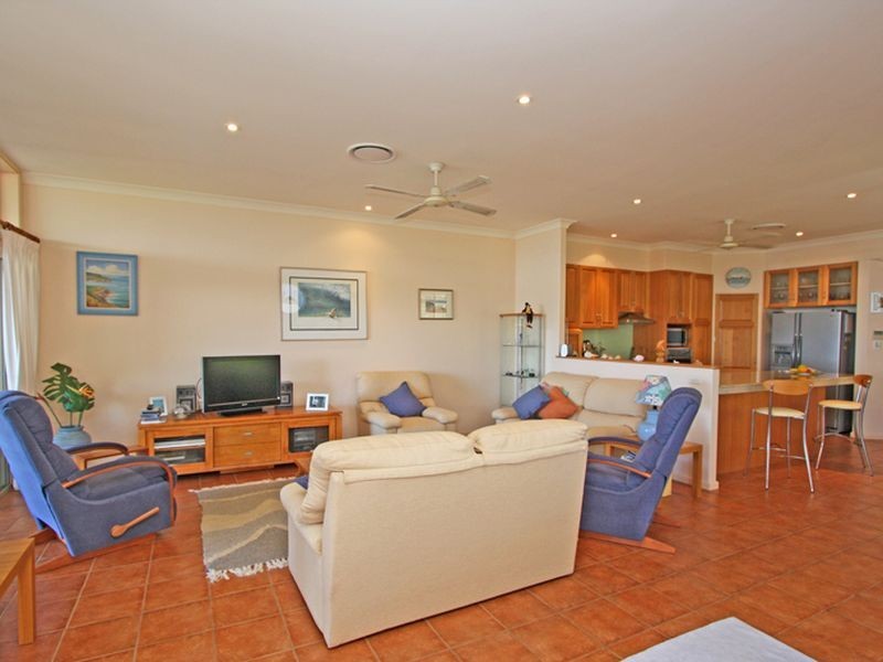 2/31 Dress Circle Drive, Lennox Head NSW 2478