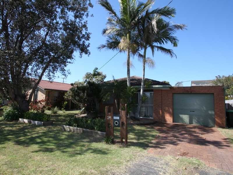 35 Byron Street, Lennox Head NSW 2478