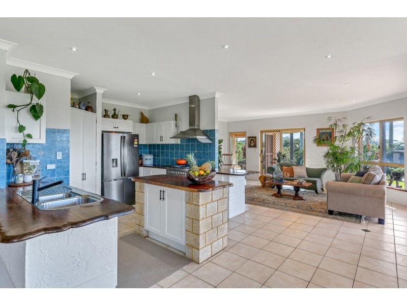 11 Kamala Place, Tintenbar NSW 2478