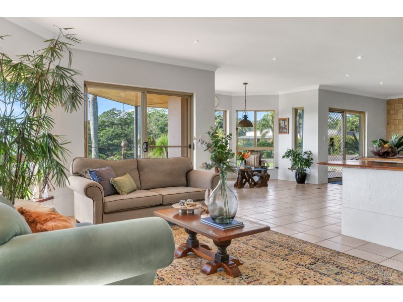 11 Kamala Place, Tintenbar NSW 2478