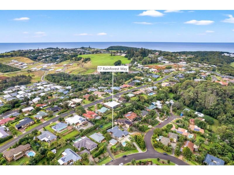 17 Rainforest Way, Lennox Head NSW 2478