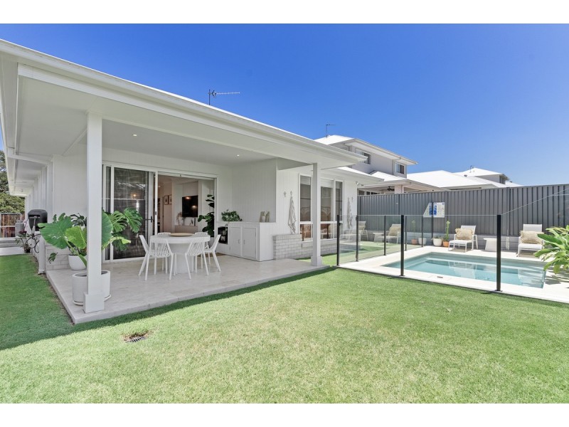 25 Fallow Drive, Cumbalum NSW 2478