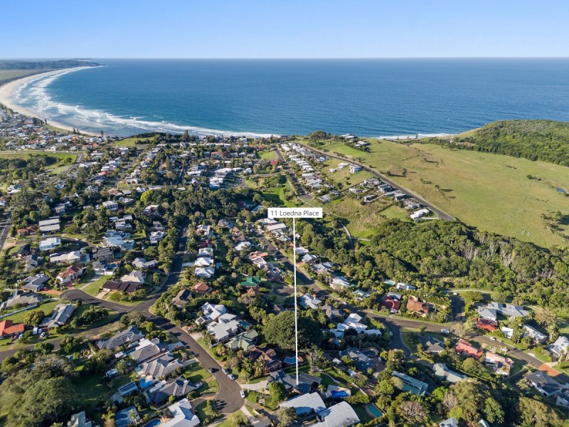 11 Loedna Place, Lennox Head NSW 2478
