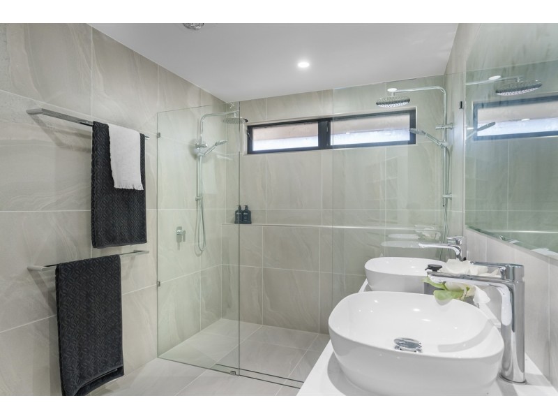 11 Loedna Place, Lennox Head NSW 2478