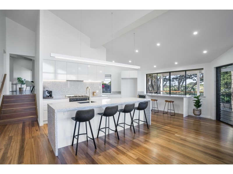 11 Loedna Place, Lennox Head NSW 2478
