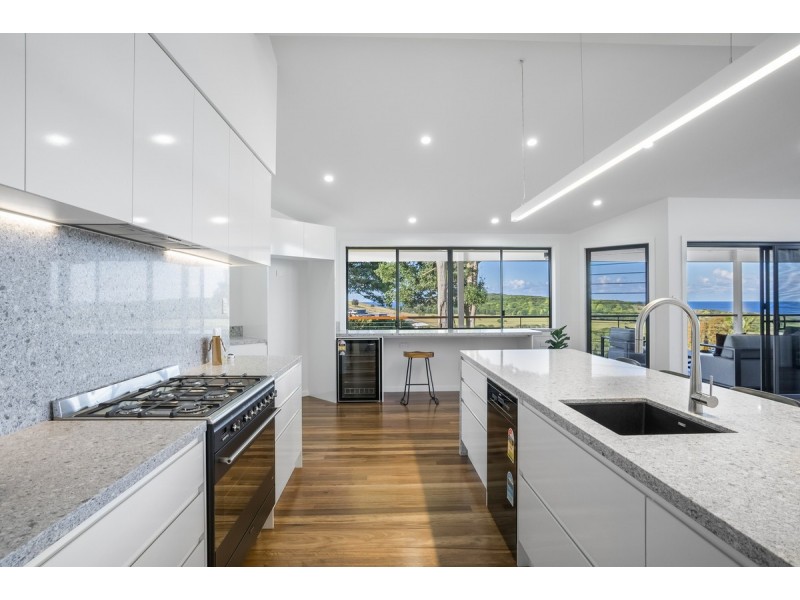 11 Loedna Place, Lennox Head NSW 2478