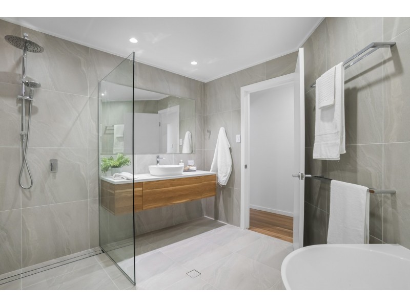 11 Loedna Place, Lennox Head NSW 2478
