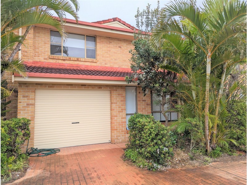 2/3 Megan Crescent, Lennox Head NSW 2478
