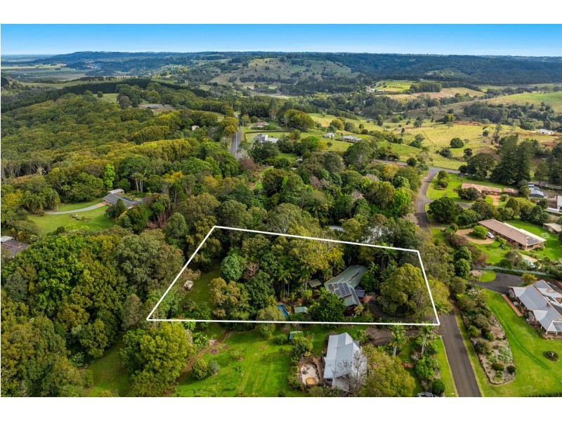 18 Hillcrest Drive, Tintenbar NSW 2478