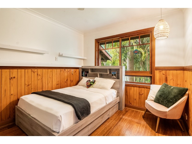 18 Hillcrest Drive, Tintenbar NSW 2478