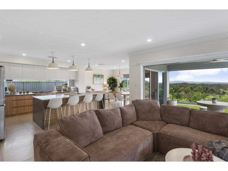 37 Millbrook Terrace, Wollongbar NSW 2477