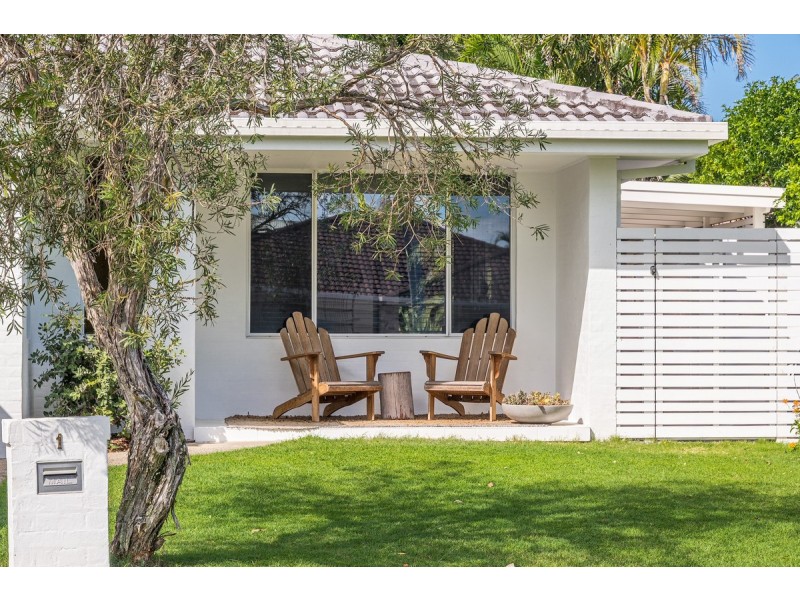 1/6 Patricia Parade, Lennox Head NSW 2478