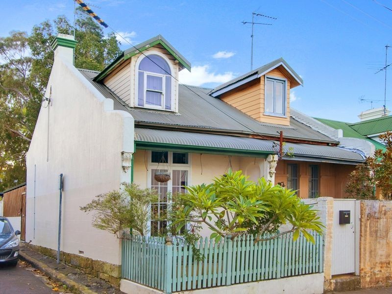 11 Victoria Place (Off Underwood St), Paddington NSW 2021