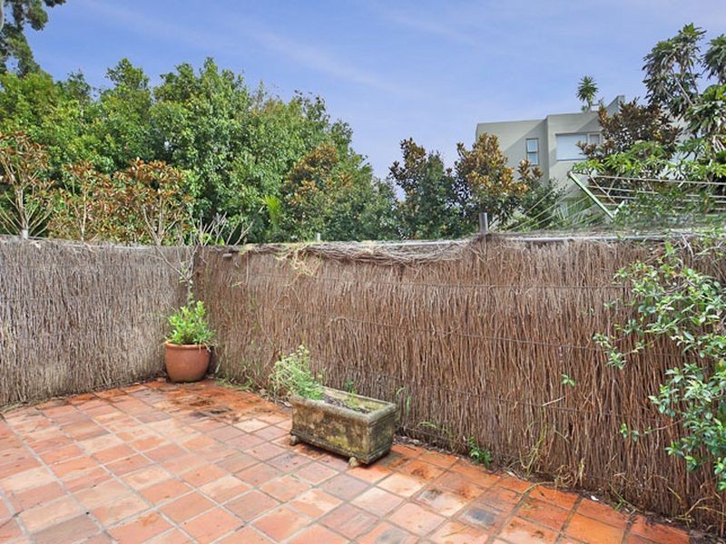 2/3 Iluka Street, Rose Bay NSW 2029