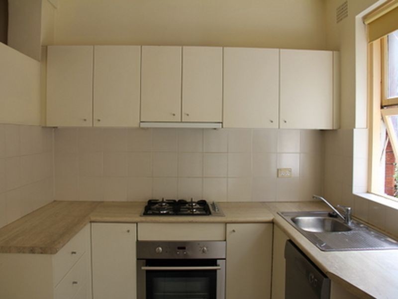 2/237 Darley Rd, Queens Park NSW 2022