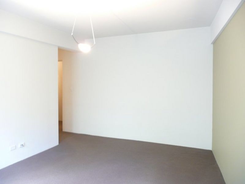 2/2 Greenknowe Ave, Elizabeth Bay NSW 2011