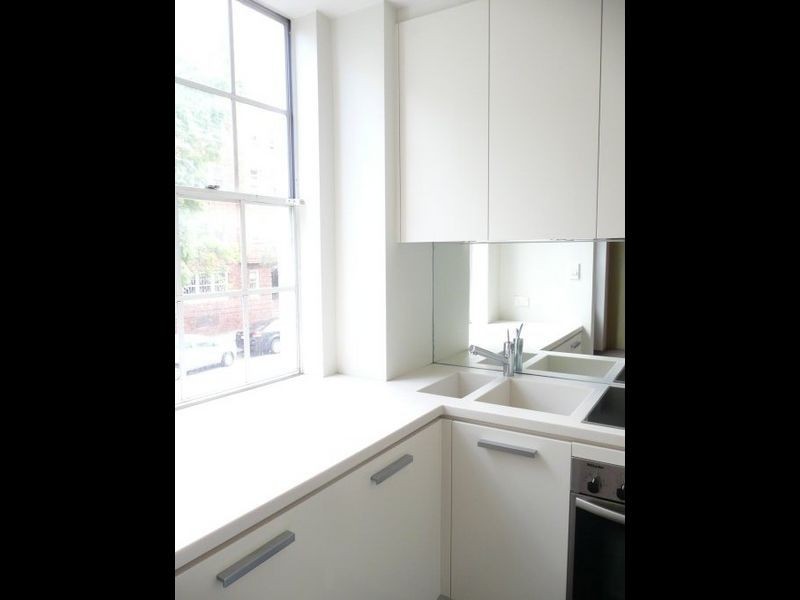 2/2 Greenknowe Ave, Elizabeth Bay NSW 2011