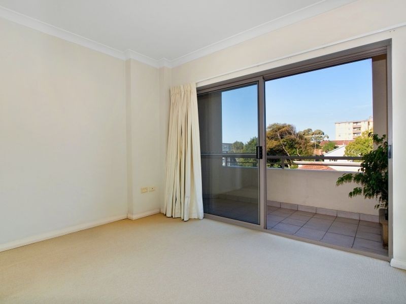 9/62 Beach Road, Bondi Beach NSW 2026