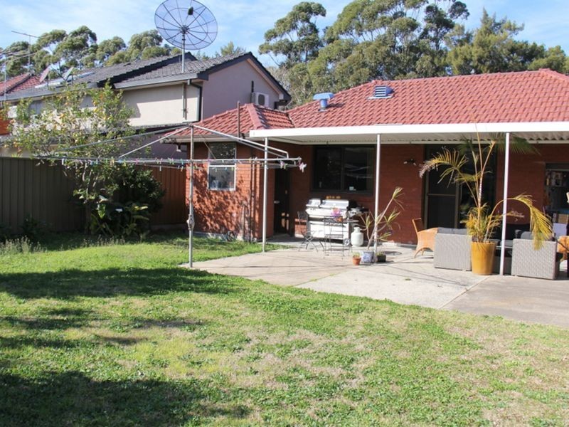 16 Dransfield Ave, Mascot NSW 2020