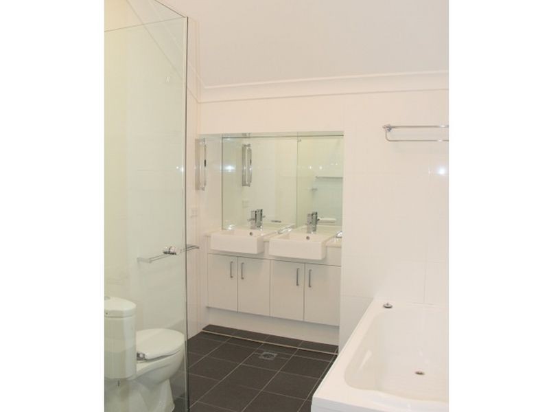 Dundas Street, Coogee NSW 2034