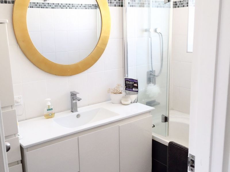 5/15 Wallis Parade, Bondi NSW 2026