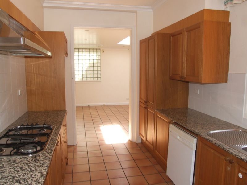 216 Edinburgh Road, Castlecrag NSW 2068