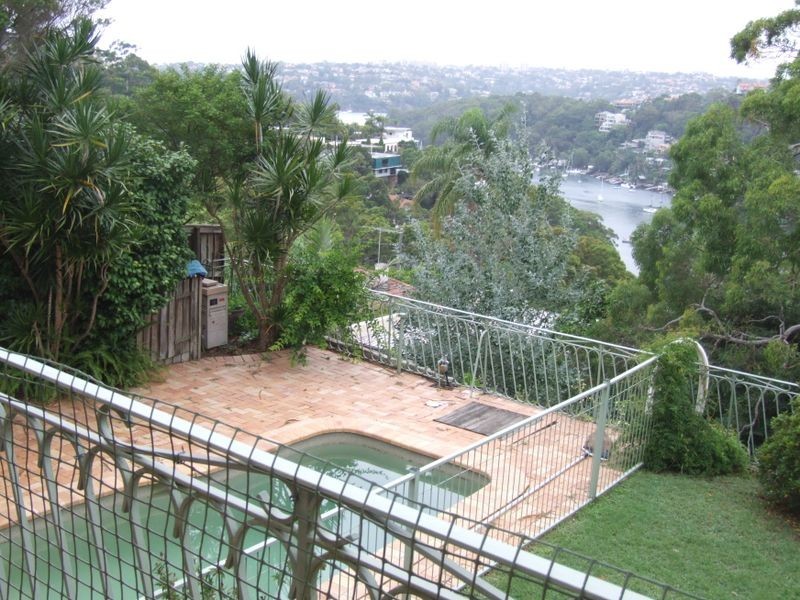 216 Edinburgh Road, Castlecrag NSW 2068