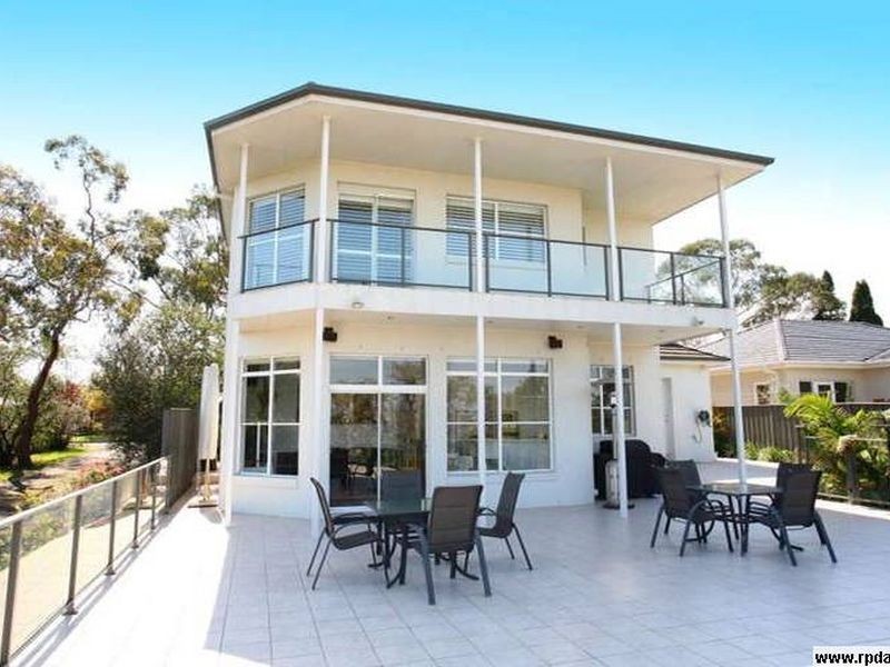 2 Kendall Road, Castle Cove NSW 2069