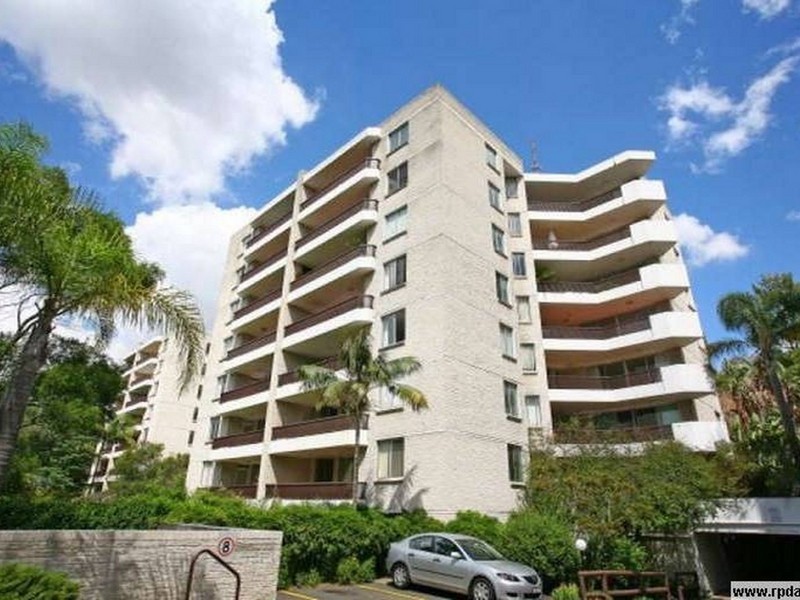 127/2 Artarmon Road, Willoughby NSW 2068