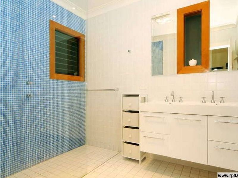 6 The Postern, Castlecrag NSW 2068