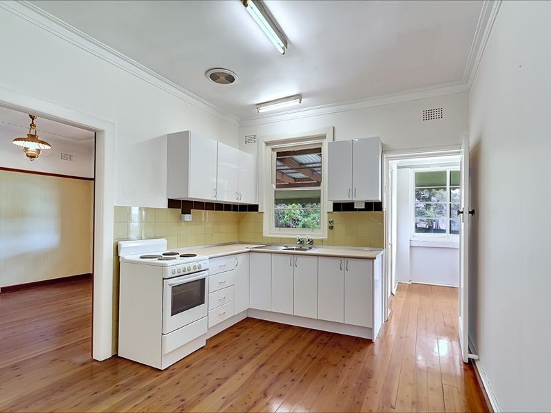 22 Charles Street, Castlecrag NSW 2068