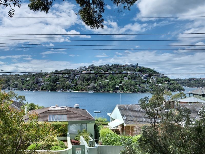 26 The Tor Walk, Castlecrag NSW 2068