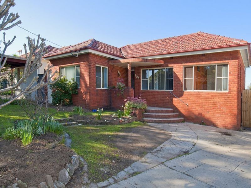 198 Boundary Street, Castle Cove NSW 2069