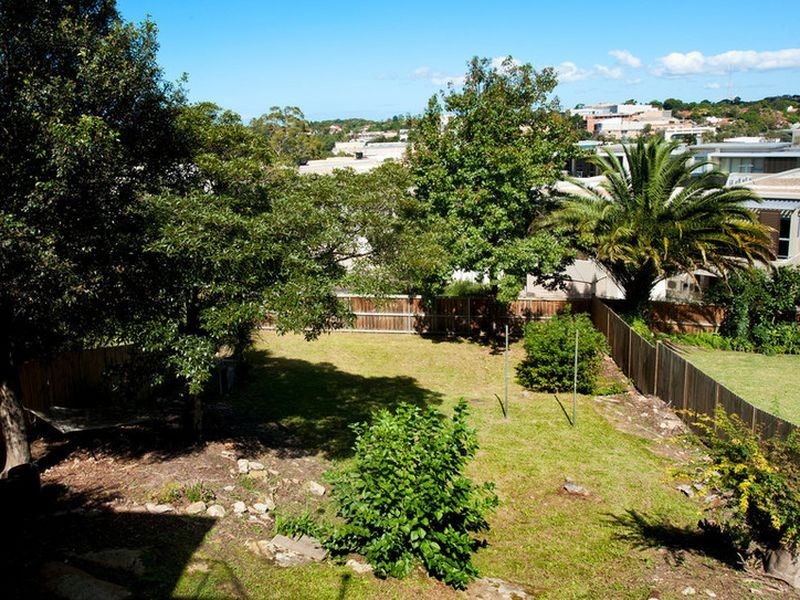 196 Boundary Street, Castle Cove NSW 2069