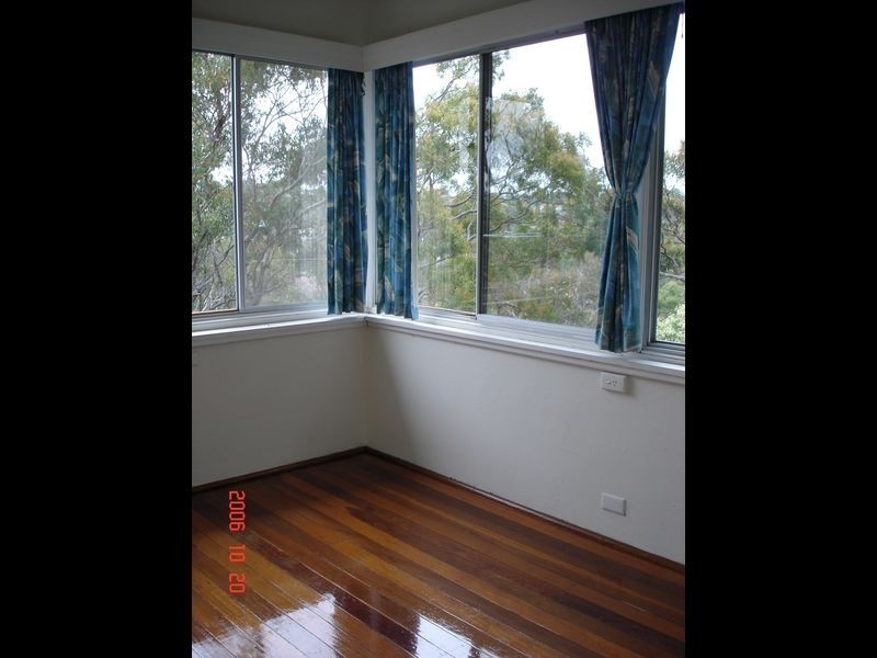 36 The Rampart, Castlecrag NSW 2068