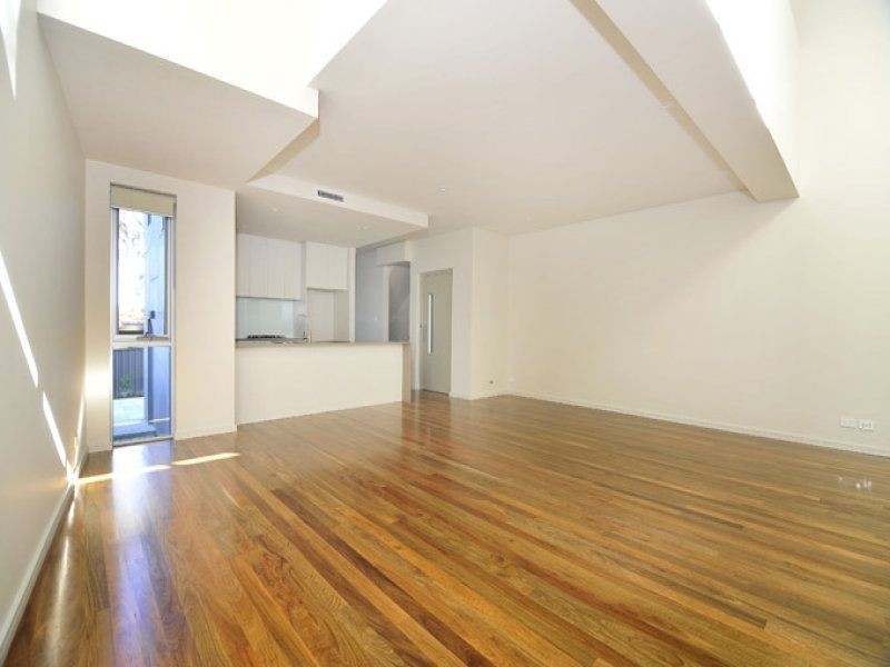 99 Eastern Valley Way, Castlecrag NSW 2068