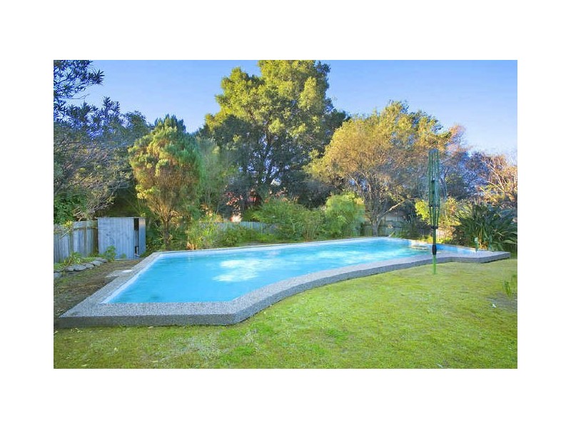 17 Sunnyside Crescent, Castlecrag NSW 2068