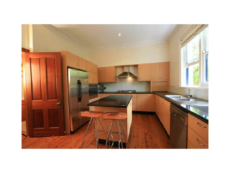 10 Glover Street, Willoughby NSW 2068