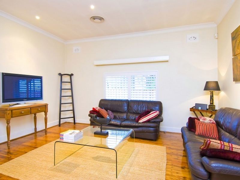 40 Glover Street, Willoughby NSW 2068