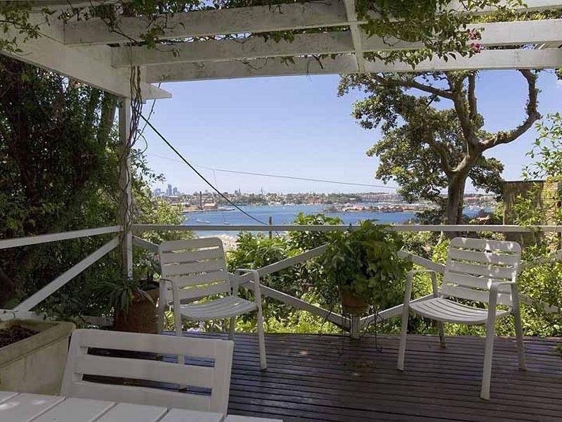 17 Glenview Crescent, Hunters Hill NSW 2110