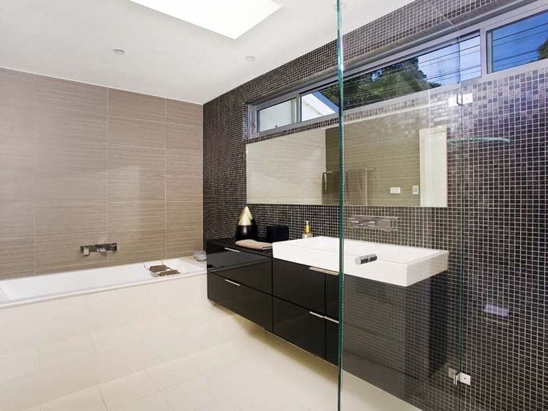 11 Sailors Bay Road, Willoughby NSW 2068